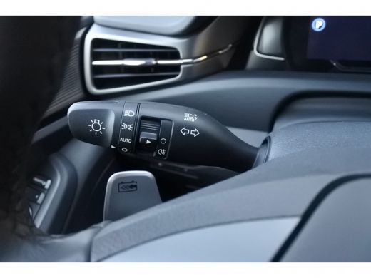 Hyundai IONIQ Comfort EV 4% Bijtelling | Automaat | Navi | Achteruitrijcamera ActivLease financial lease