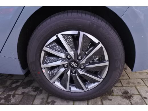 Hyundai IONIQ Comfort EV 4% Bijtelling | Automaat | Navi | Achteruitrijcamera ActivLease financial lease