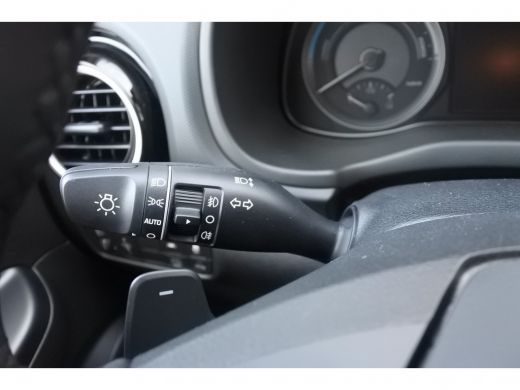 Hyundai Kona 1.6 GDI HEV Comfort Automaat | Navigatie | Achteruitrijcamera | 1.300 KG trekgewicht | ActivLease financial lease