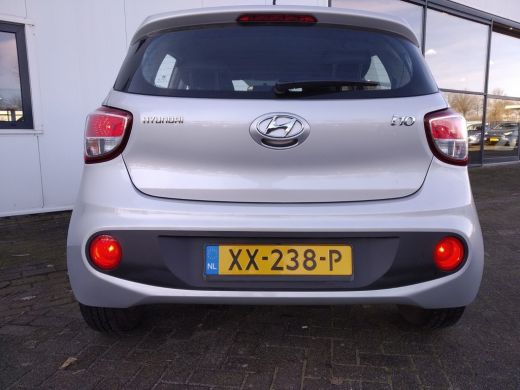 Hyundai i10 1.0i Comfort | Rijklaar zonder afleveringskosten! | Airconditioning | Cruise Control | Mistlampen... ActivLease financial lease