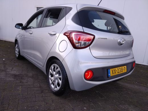 Hyundai i10 1.0i Comfort | Rijklaar zonder afleveringskosten! | Airconditioning | Cruise Control | Mistlampen... ActivLease financial lease