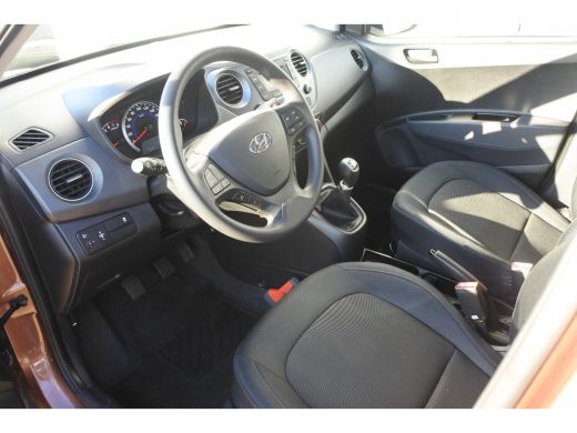 Hyundai i10 1.0i Comfort | Airconditioning | Cruise Control | Mistlampen voor | Led Dagrijverlichting | Blue ... ActivLease financial lease