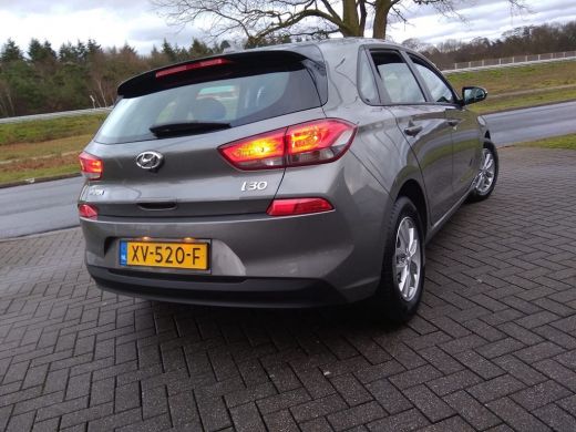 Hyundai i30 1.0 Turbo | Comfort Hatchback | Rijklaar zonder afleveringskosten! | Climate Control | Cruise Con... ActivLease financial lease