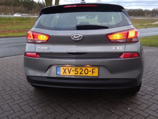 Hyundai i30 1.0 Turbo | Comfort Hatchback | Rijklaar zonder afleveringskosten! | Climate Control | Cruise Con... ActivLease financial lease