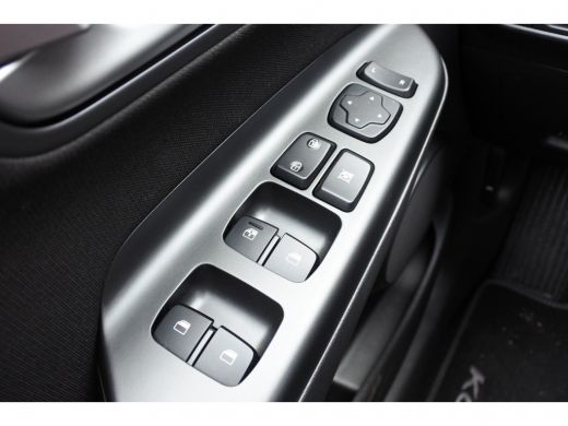 Hyundai Kona 1.6 T-GDI Comfort Automaat | Navigatie | Airco ActivLease financial lease