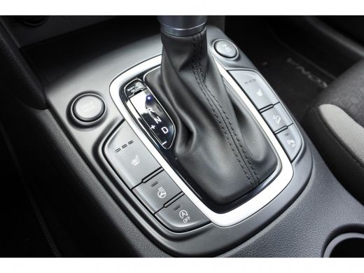 Hyundai Kona 1.6 T-GDI Comfort Automaat | Navigatie | Airco ActivLease financial lease