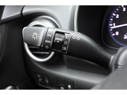 Hyundai Kona 1.6 T-GDI Comfort Automaat | Navigatie | Airco ActivLease financial lease