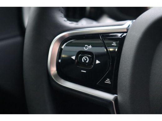 Volvo  XC60 2.0 T8 Twin Engine AWD Inscription ActivLease financial lease