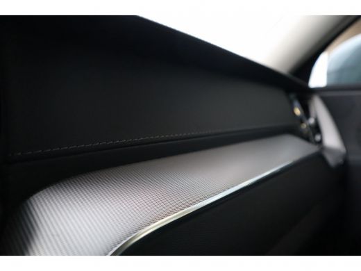 Volvo  XC60 2.0 T8 Twin Engine AWD Inscription ActivLease financial lease