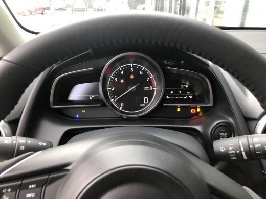 Mazda 2 Luxury met i-Activesense MODEL 2020!! Achteruitrijcamera / Clima / Led ActivLease financial lease