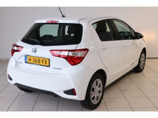 Toyota Yaris 1.5 Hybrid Active | Cruise control | Climate control | Toyota Safety sense | Parkeer camera |