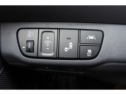 Hyundai IONIQ 1.6 GDi HEV Premium Automaat | Navigatie | Achteruitrijcamera ActivLease financial lease