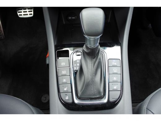 Hyundai IONIQ 1.6 GDi HEV Premium Automaat | Navigatie | Achteruitrijcamera ActivLease financial lease