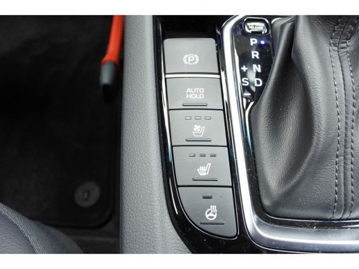 Hyundai IONIQ 1.6 GDi HEV Premium Automaat | Navigatie | Achteruitrijcamera ActivLease financial lease