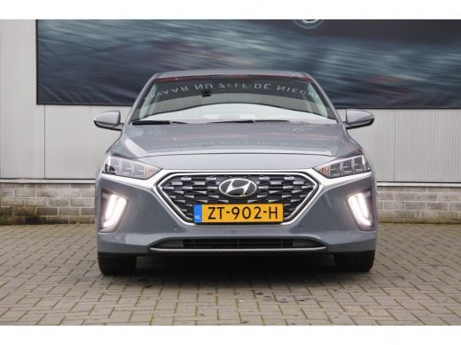 Hyundai IONIQ 1.6 GDi HEV Premium Automaat | Navigatie | Achteruitrijcamera ActivLease financial lease