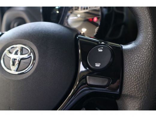 Toyota Aygo 1.0 VVT-i x-fun | Bluetooth | Airco | LED dagrijverlichting | Elektrische ramen | ActivLease financial lease