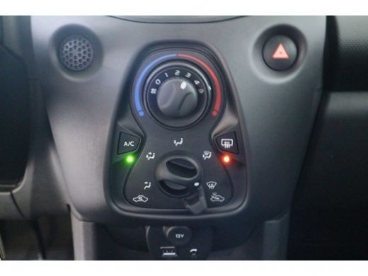 Toyota Aygo 1.0 VVT-i x-fun | Bluetooth | Airco | LED dagrijverlichting | Elektrische ramen | ActivLease financial lease