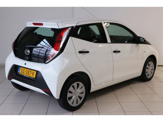 Toyota Aygo 1.0 VVT-i x-fun | Bluetooth | Airco | LED dagrijverlichting | Elektrische ramen | ActivLease financial lease