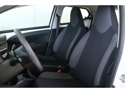 Toyota Aygo 1.0 VVT-i x-fun | Bluetooth | Airco | LED dagrijverlichting | Elektrische ramen | ActivLease financial lease