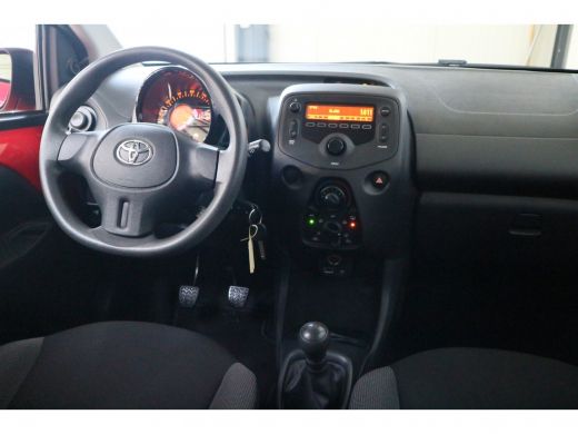 Toyota Aygo 1.0 VVT-i x-now  | Airco | LED dagrijverlichting | Elektrische ramen | ActivLease financial lease
