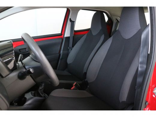 Toyota Aygo 1.0 VVT-i x-now  | Airco | LED dagrijverlichting | Elektrische ramen | ActivLease financial lease