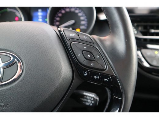 Toyota C-HR 1.8 Hybrid Bi-Tone | Rijklaar incl. 24 mnd garantie | ActivLease financial lease