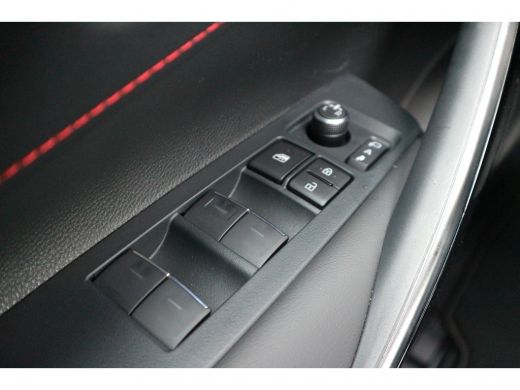 Toyota Corolla Touring Sports 2.0 Hybrid GR-Sport Plus | 5 jaar garantie | ActivLease financial lease