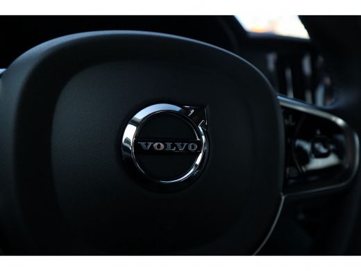 Volvo  S90 2.0 T4 Momentum | Leder | Parkeersensoren | Stoelverwarming ActivLease financial lease