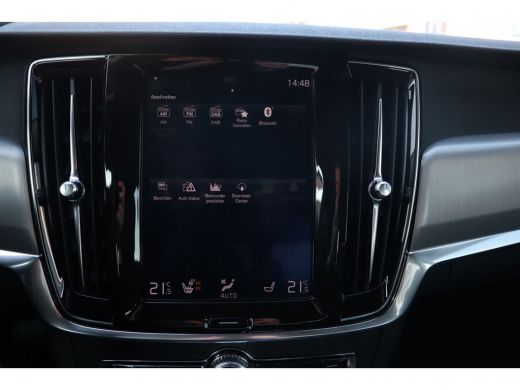 Volvo  S90 2.0 T4 Momentum | Leder | Parkeersensoren | Stoelverwarming ActivLease financial lease