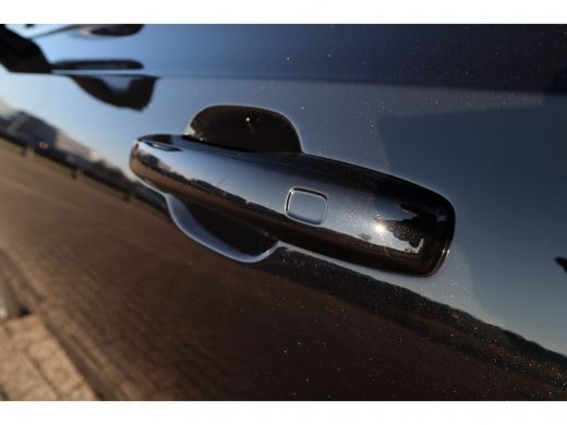 Volvo  S90 2.0 T4 Momentum | Leder | Parkeersensoren | Stoelverwarming ActivLease financial lease