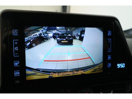 Toyota C-HR 1.8 Hybrid Style | Navigatie | Parkeer camera | Climate contrrol | Toyota Safety sense | Parkeers... ActivLease financial lease