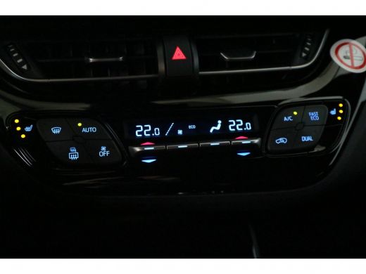 Toyota C-HR 1.8 Hybrid Style | Navigatie | Parkeer camera | Climate contrrol | Toyota Safety sense | Parkeers... ActivLease financial lease