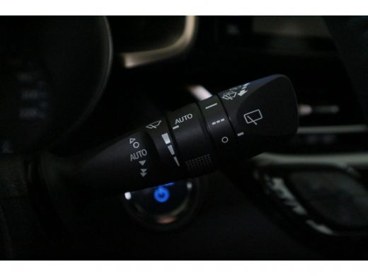 Toyota C-HR 1.8 Hybrid Style | Navigatie | Parkeer camera | Climate contrrol | Toyota Safety sense | Parkeers... ActivLease financial lease