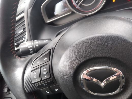 Mazda 3 2.0 TS+ | Full Map Navigatie | Xenon | Climate Control | Cruise Control | Stoelverwarming | Rijkl... ActivLease financial lease