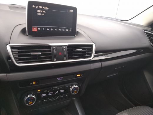 Mazda 3 2.0 TS+ | Full Map Navigatie | Xenon | Climate Control | Cruise Control | Stoelverwarming | Rijkl... ActivLease financial lease