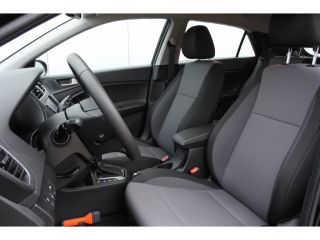 Hyundai i20 1.0 T-GDI Comfort 7 traps automaat | climate en cruise control |
