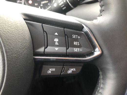 Mazda 6 Luxury line / automaat / Leder / Radar cruise / Led / Bose ActivLease financial lease