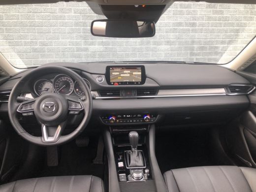Mazda 6 Luxury line / automaat / Leder / Radar cruise / Led / Bose ActivLease financial lease