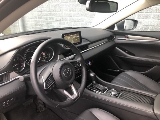 Mazda 6 Luxury line / automaat / Leder / Radar cruise / Led / Bose ActivLease financial lease