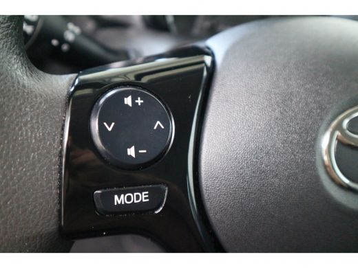 Toyota Aygo 1.0 VVT-i x-fun | Bluetooth | Airco | LED dagrijverlichting | Elektrische ramen | ActivLease financial lease