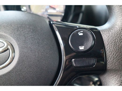 Toyota Aygo 1.0 VVT-i x-fun | Bluetooth | Airco | LED dagrijverlichting | Elektrische ramen | ActivLease financial lease