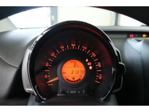 Toyota Aygo 1.0 VVT-i x-fun | Bluetooth | Airco | LED dagrijverlichting | Elektrische ramen | ActivLease financial lease