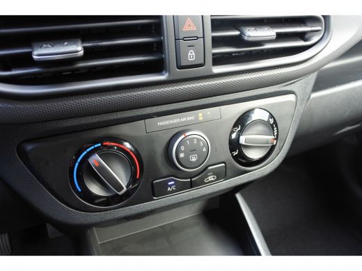 Hyundai i10 1.0 Comfort Navigatie | Airco | Achteruitrijcamera | Bluetooth ActivLease financial lease