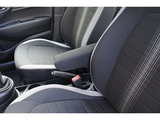 Hyundai i10 1.0 Comfort Navigatie | Airco | Achteruitrijcamera | Bluetooth ActivLease financial lease