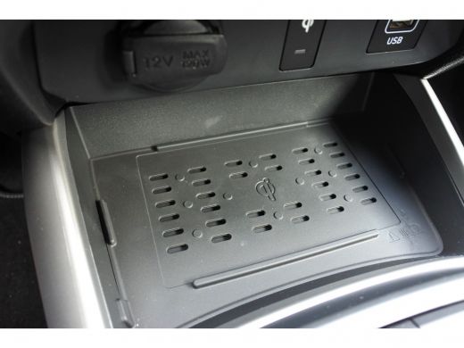 Hyundai i10 1.0 Premium Navigatie | Achteruitrijcamera | Airco (automatisch) ActivLease financial lease