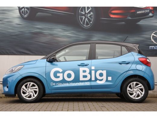 Hyundai i10 1.0 Premium Navigatie | Achteruitrijcamera | Airco (automatisch) ActivLease financial lease