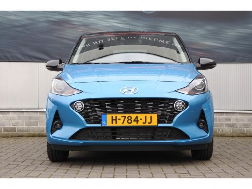 Hyundai i10 1.0 Premium Navigatie | Achteruitrijcamera | Airco (automatisch) ActivLease financial lease