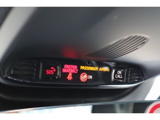 Volvo  XC40 2.0 T4 R-Design | Keyless Drive | Business Pack Connect | Achteruitrijcamera | Stoelverwarming ActivLease financial lease