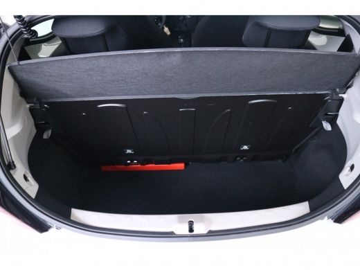 Toyota Aygo 1.0 VVT-i x-fun | Bluetooth | Airco | LED dagrijverlichting | Elektrische ramen | ActivLease financial lease