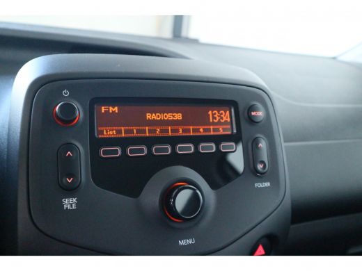 Toyota Aygo 1.0 VVT-i x-now | Airco | LED dagrijverlichting | Elektrische ramen | ActivLease financial lease
